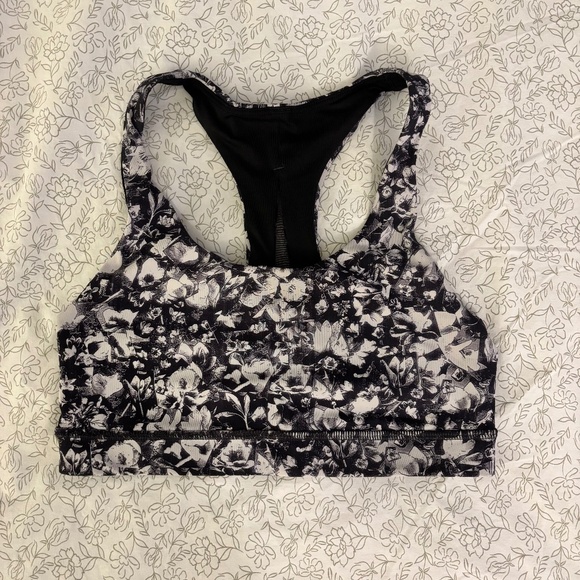 Lululemon Invigorate Bra Mash Up White/Black - Picture 1 of 3